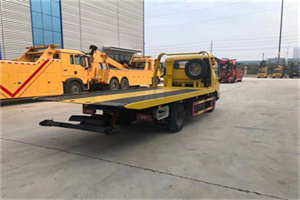 略阳非事故拖车