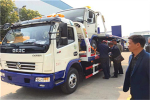 略阳汽车道路救援拖车价格